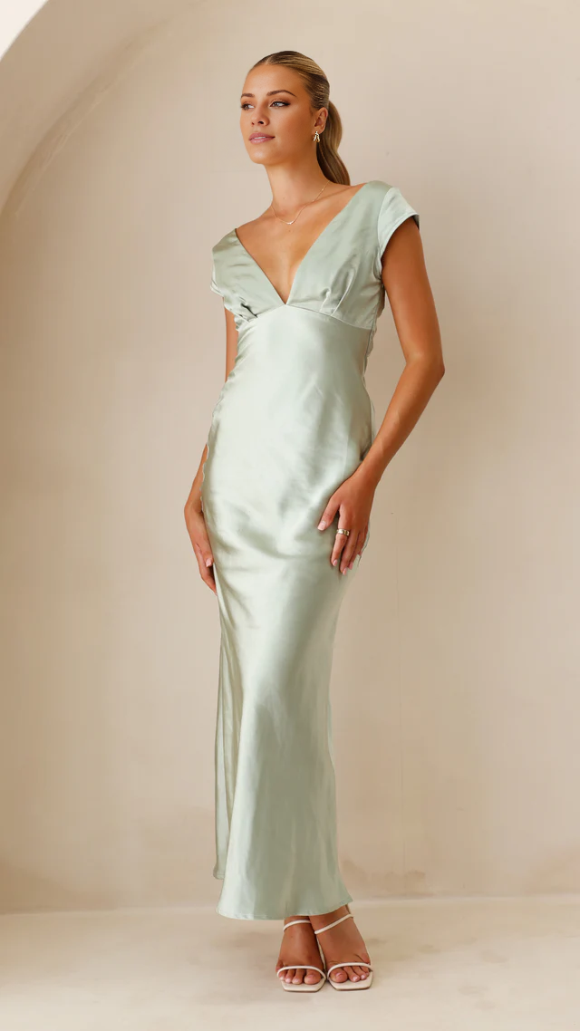 Jimiss straight V-neck short sleeved and floor length Prom dress